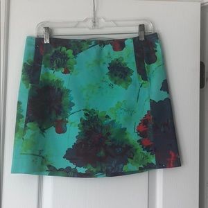 J-Crew mini skirt multi color. With pockets.